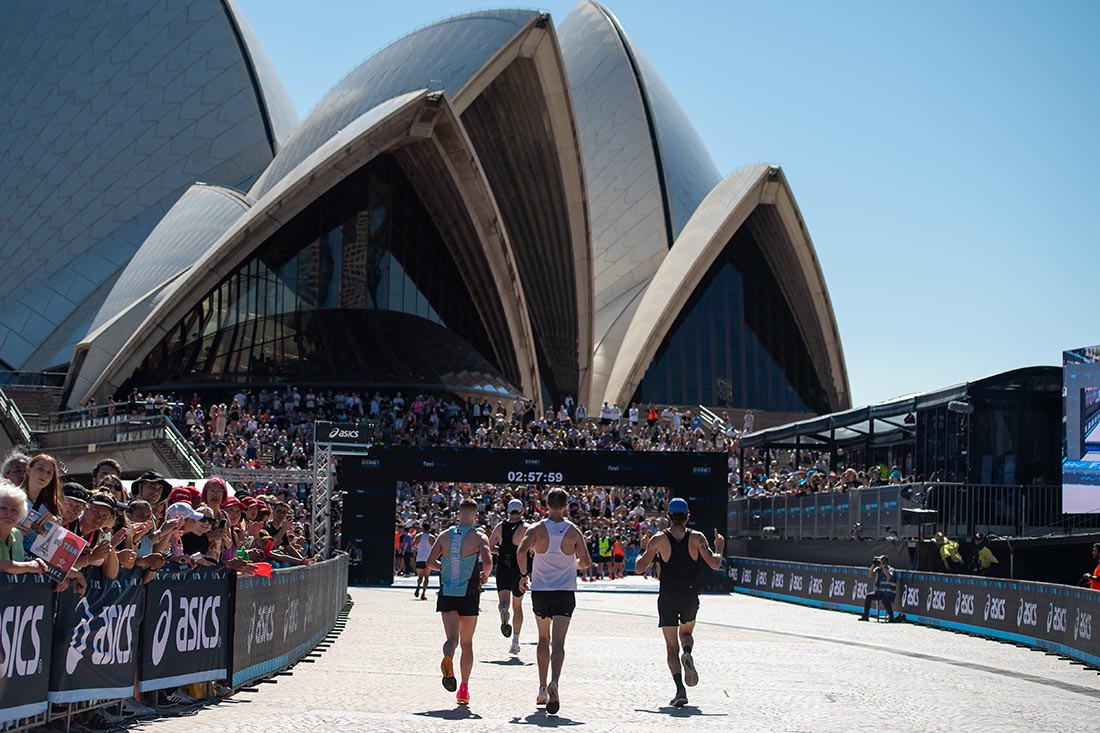 59d65a_3c5f7cd6bec04a67b8f863e7d69eff62~mv2 sydney-marathon